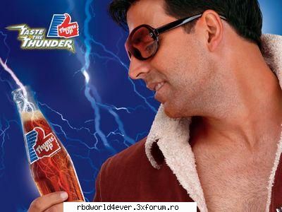 Akshay Kumar - **Chris_Pollito** - Actori/Actritze