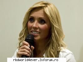 Anahi in campania contra anorexiei si bulimiei - anahi_princessa - Anahi