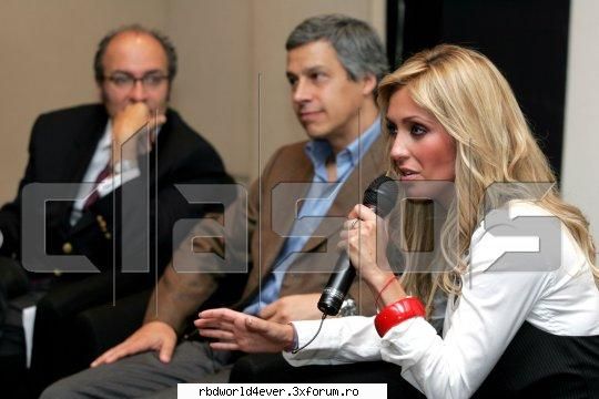 Anahi in campania contra anorexiei si bulimiei - anahi_princessa - Anahi