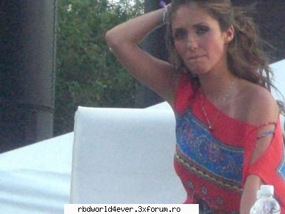 Anahi in campania contra anorexiei si bulimiei - anahi_princessa - Anahi
