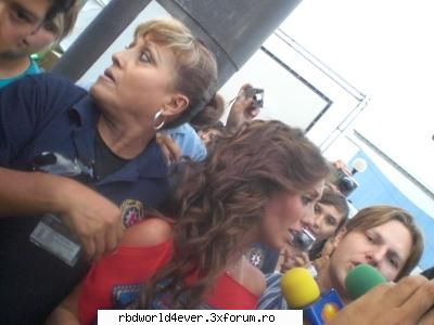 Anahi in campania contra anorexiei si bulimiei - anahi_princessa - Anahi