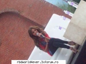 Anahi in campania contra anorexiei si bulimiei - anahi_princessa - Anahi