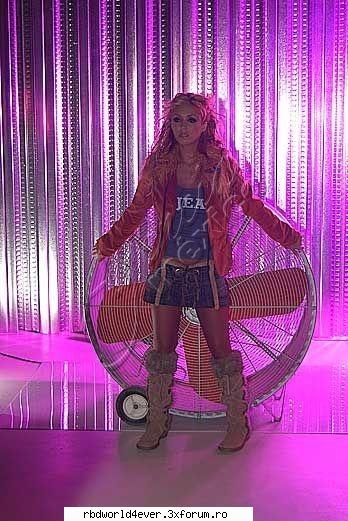 Anahi in catalogul Andreea - anahi_princessa - Anahi