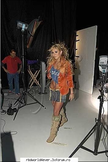 Anahi in catalogul Andreea - anahi_princessa - Anahi