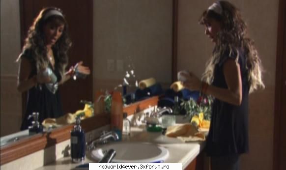 Annie - anahi_princessa - RBD la Familia