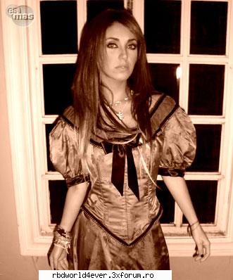 Annie - anahi_princessa - RBD la Familia
