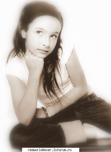 ***Brenda Asnicar*** - **Chris_Pollito** - Actori/Actritze