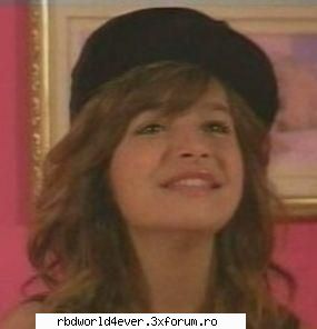 ***Brenda Asnicar*** - **Chris_Pollito** - Actori/Actritze