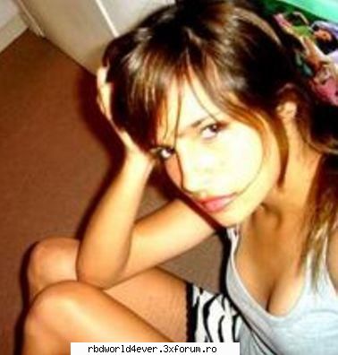 ***Brenda Asnicar*** - **Chris_Pollito** - Actori/Actritze