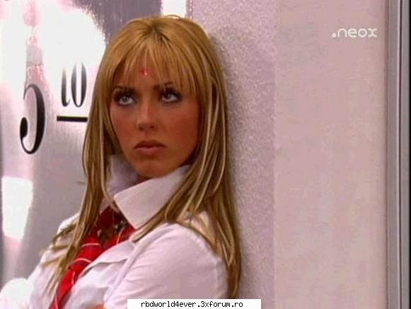 *Capturi R3B3LD3* - bebita_angelita - Anahi