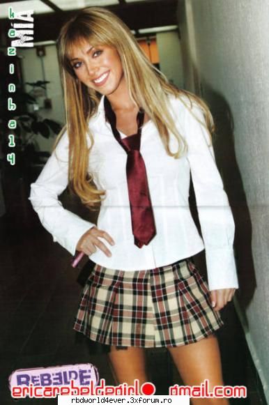 *Capturi R3B3LD3* - bebita_angelita - Anahi