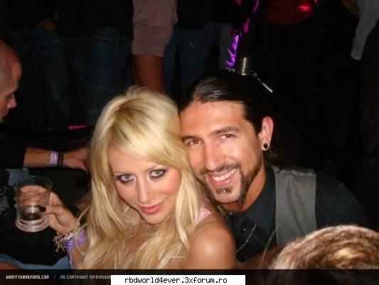 **DaNiTy KaNe** - anahi_princessa - Muzica