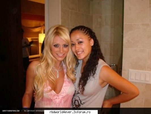 **DaNiTy KaNe** - anahi_princessa - Muzica