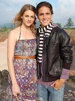 Diego Gonzales - anahi_princessa - R3B3LD3