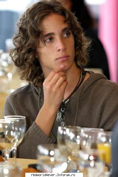 Diego Gonzales - anahi_princessa - R3B3LD3