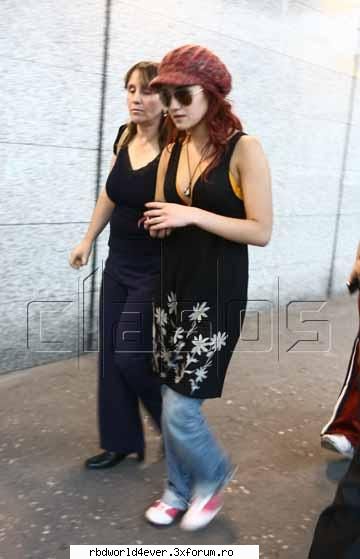 Familia ei - **Chris_Pollito** - Dulce Maria