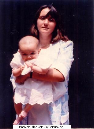Familia ei - dul mica cu mama ei - Dulce Maria