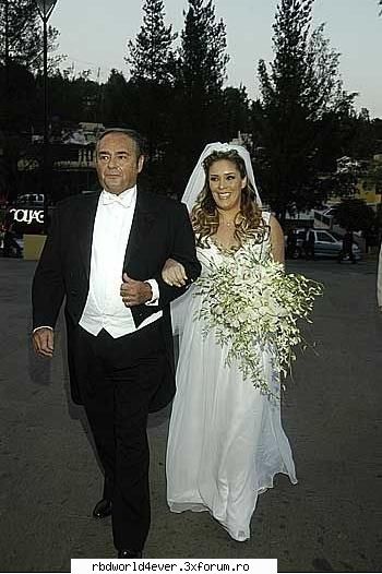 *Familia ei* - sora shi tatal lui any - Anahi