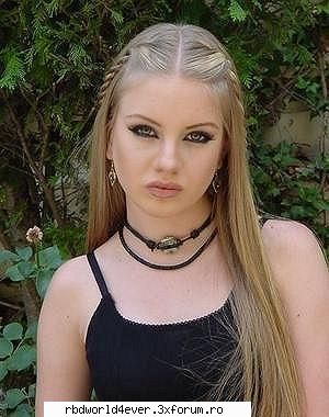 Fuzz - anahi_princessa - R3B3LD3