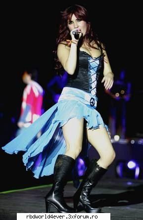 Incaltamintea zilei - imi plac gizmele ei - Dulce Maria