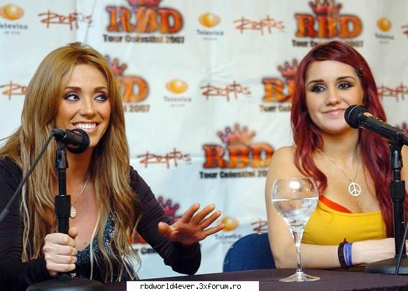 *Las hadas* - anahi_princessa - Las reinas