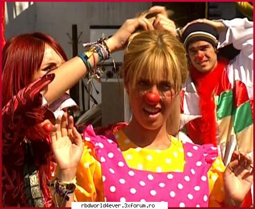 *Las hadas* - anahi_princessa - Las reinas