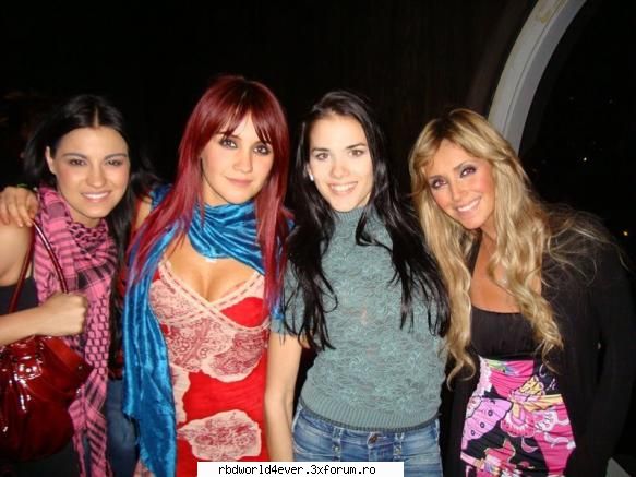 *Las hadas* - **Chris_Pollito** - Las reinas