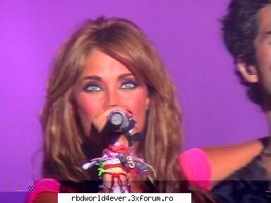Las pulseras de any (2) - Anahi