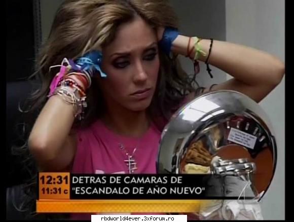 Las pulseras de any - anahi_princessa - Anahi