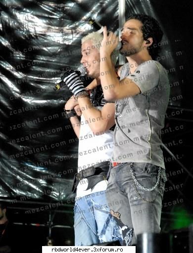 ~Los P~ - **Chris_Pollito** - Los reyes