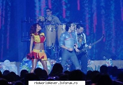 <Los Trendy's> - anahi_princessa - Los Trendy's