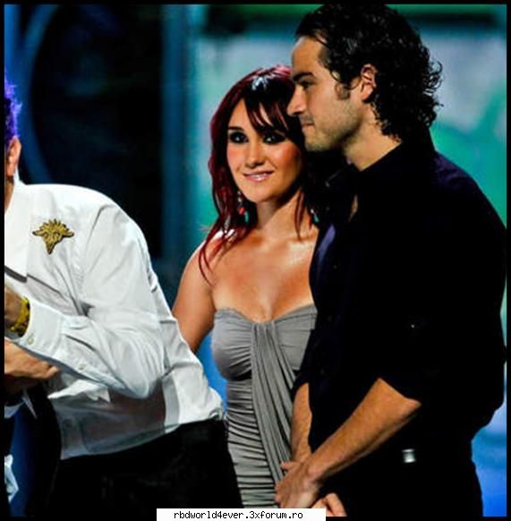 <Los Trendy's> - anahi_princessa - Los Trendy's