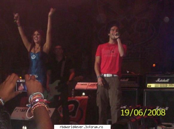 <Los Trendy's> - anahi_princessa - Los Trendy's