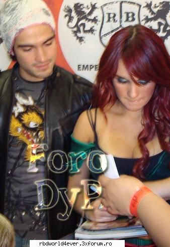 <Los Trendy's> - anahi_princessa - Los Trendy's