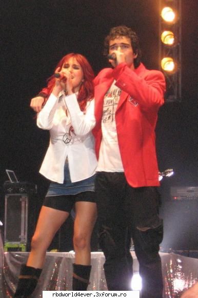 <Los Trendy's> - anahi_princessa - Los Trendy's