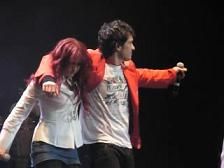 <Los Trendy's> - anahi_princessa - Los Trendy's