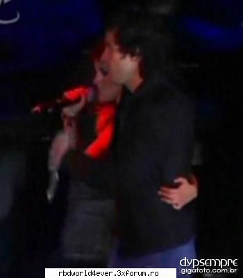 <Los Trendy's> - anahi_princessa - Los Trendy's