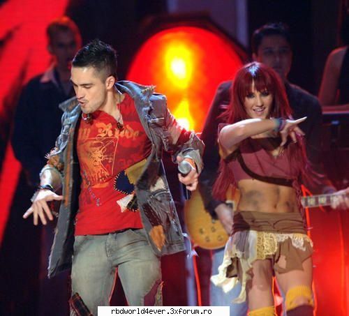 <Los Trendy's> - raluca_dragutza52 - Los Trendy's