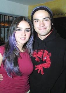 <Los Trendy's> - **Chris_Pollito** - Los Trendy's
