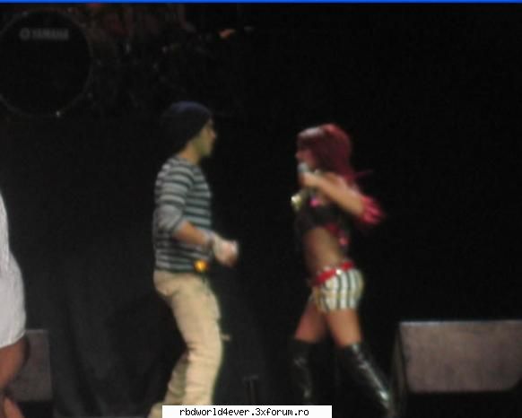 <Los Trendy's> - anahi_princessa - Los Trendy's