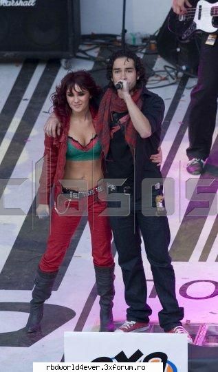 <Los Trendy's> - anahi_princessa - Los Trendy's