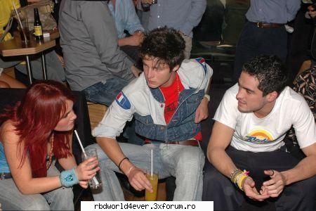 <Los Trendy's> - anahi_princessa - Los Trendy's