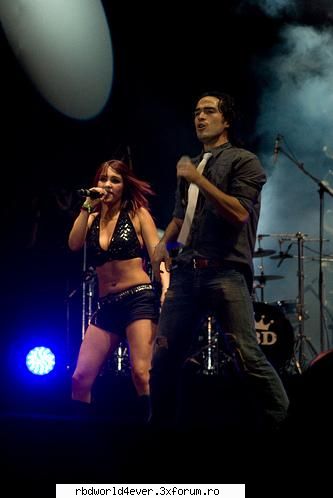 <Los Trendy's> - anahi_princessa - Los Trendy's