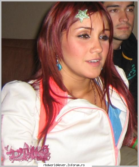 <Los Trendy's> - anahi_princessa - Los Trendy's