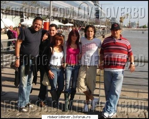 <Los Trendy's> - anahi_princessa - Los Trendy's
