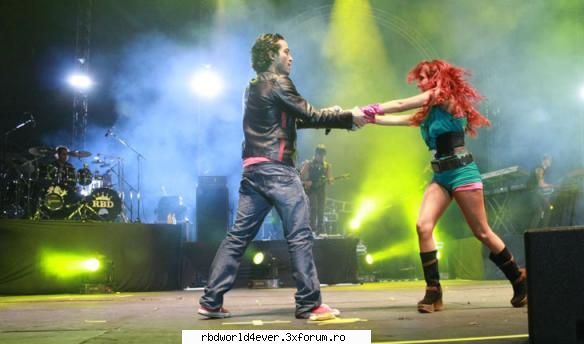 <Los Trendy's> - anahi_princessa - Los Trendy's