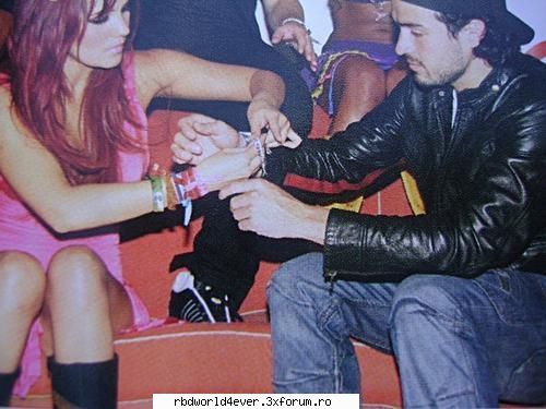 <Los Trendy's> - anahi_princessa - Los Trendy's