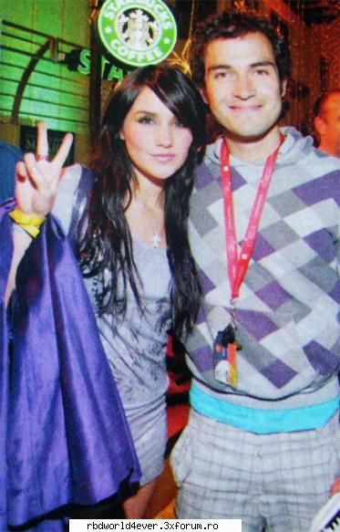 <Los Trendy's> - anahi_princessa - Los Trendy's