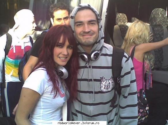 <Los Trendy's> - anahi_princessa - Los Trendy's
