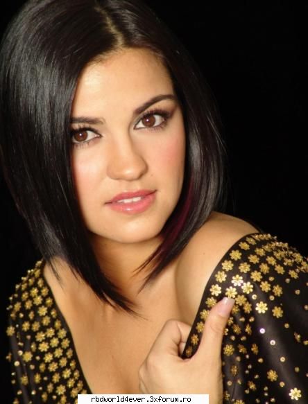Maite in sedinta-foto pt RBD-la familia - anahi_princessa - Maite